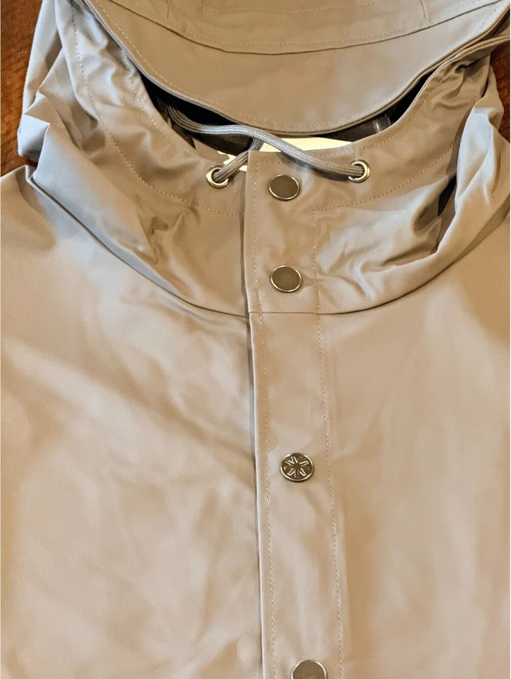 RAINS Jacket W3 Grey  Waterproof Hooded Rain Jacket Unisex XL NWT
